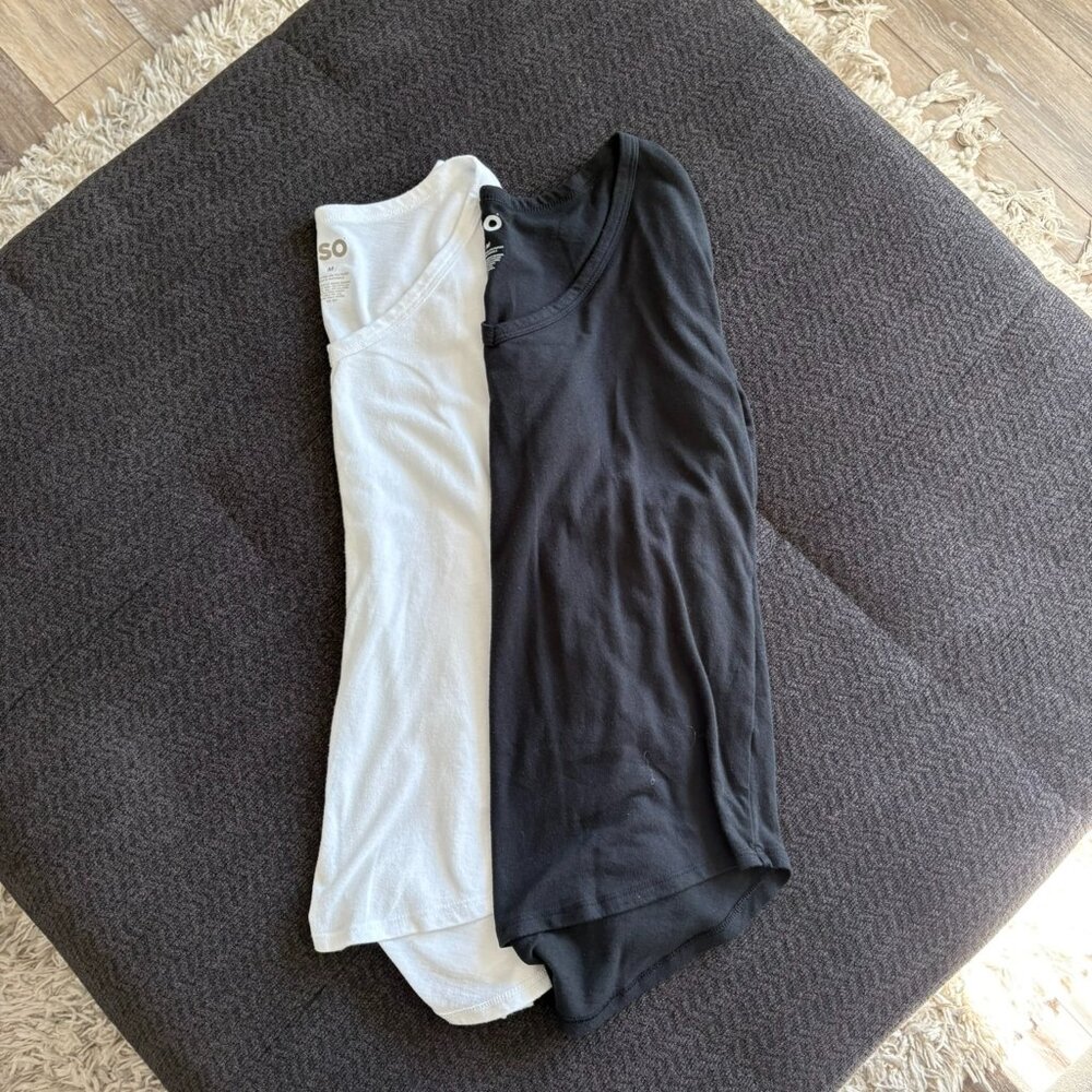 (2) SO Long Sleeve V-Neck Tees